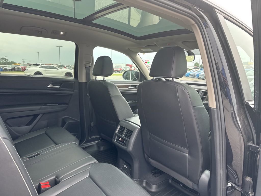 Used 2021 Volkswagen Atlas SE image 20