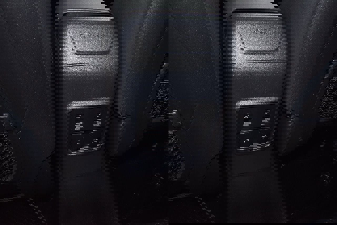 Certified 2021 Ford Bronco Black Diamond w/ Sasquatch Package image 19