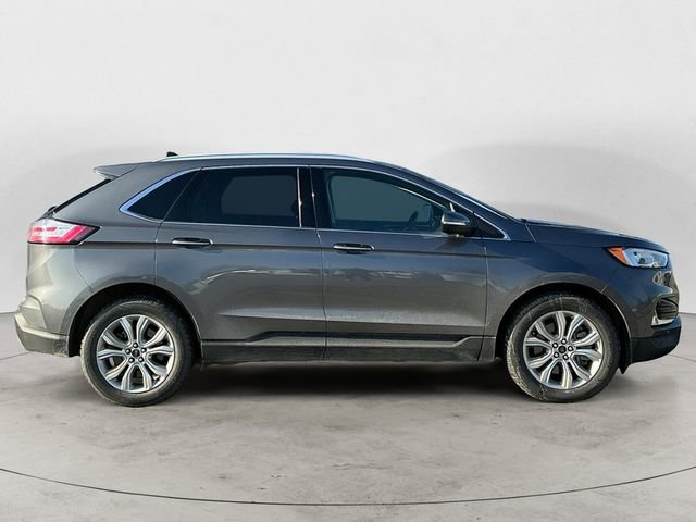Used 2021 Ford Edge Titanium w/ Class II Trailer Tow Package image 6