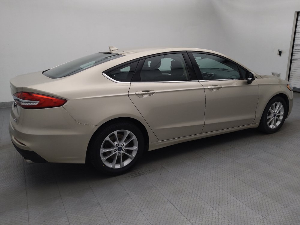 Used 2019 Ford Fusion SE FWD image 10