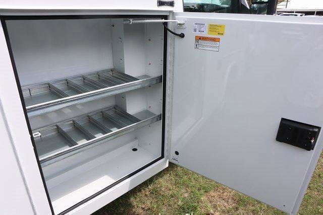 New 2025 Chevrolet Express 3500 w/ Power Convenience Package RWD image 9