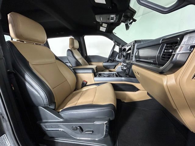 Used 2024 Ford F250 Lariat image 7