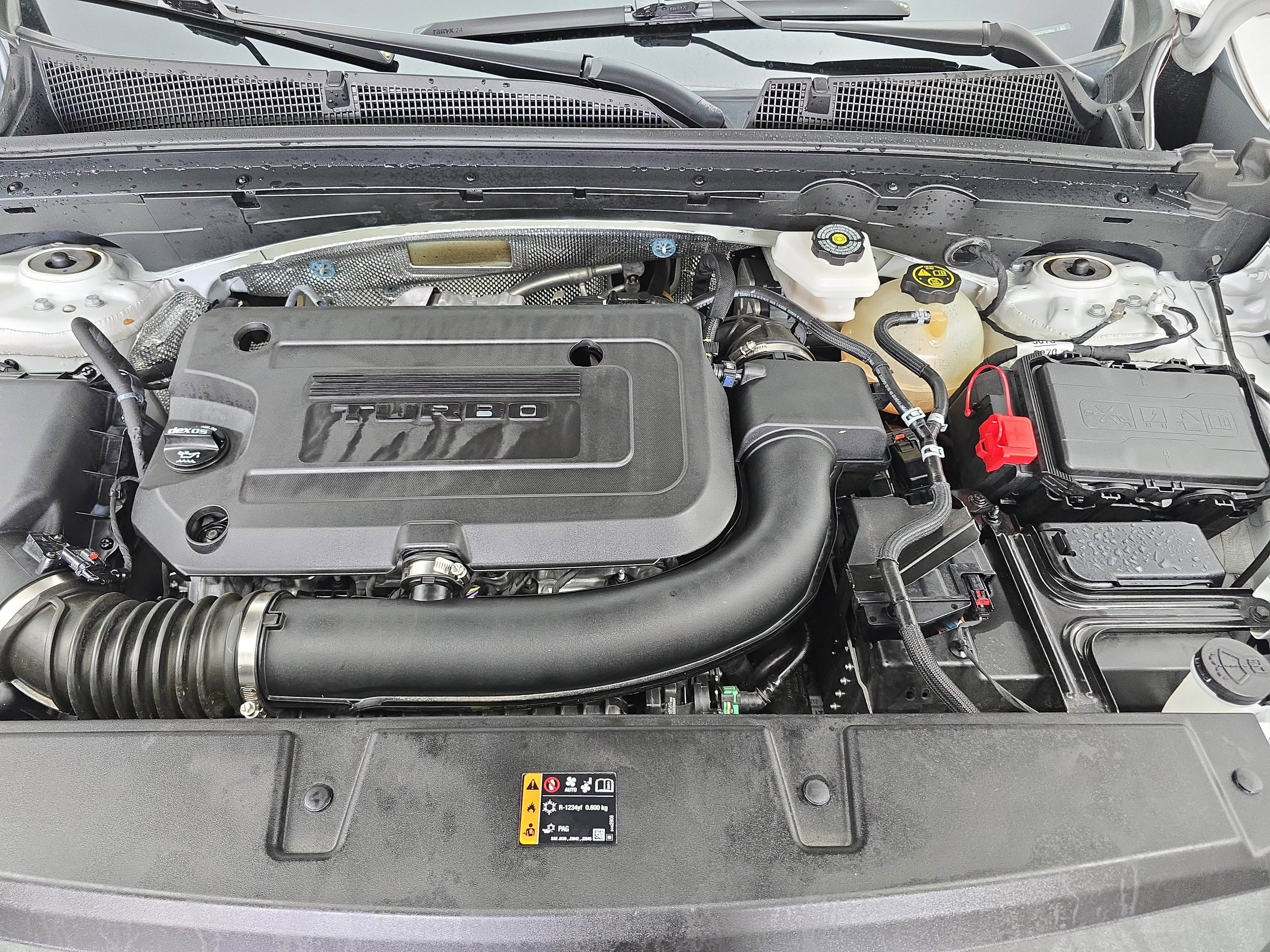 Used 2023 Buick Envision Avenir image 30