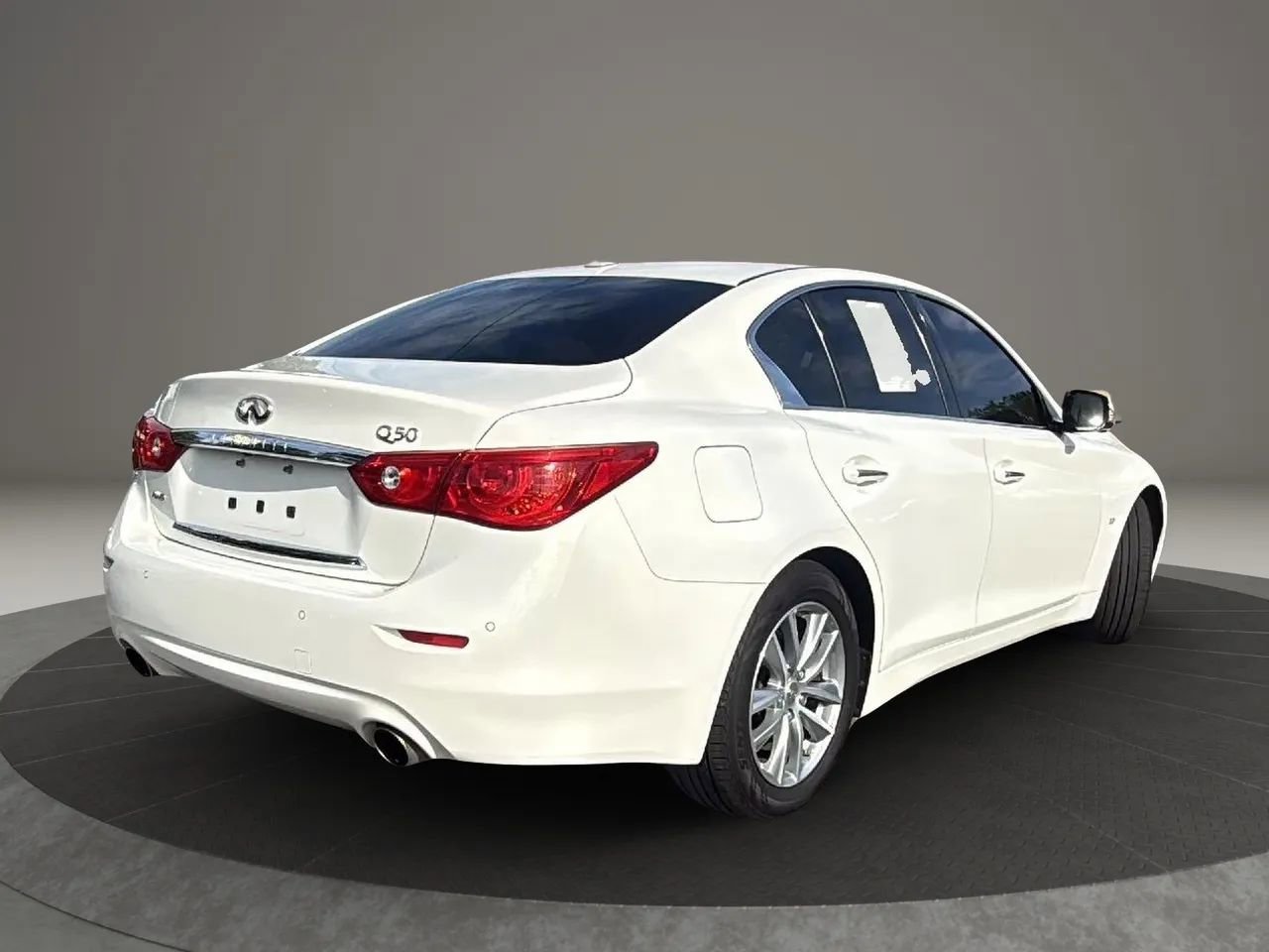 Used 2015 INFINITI Q50 Premium w/ Deluxe Touring Package AWD/4WD image 7