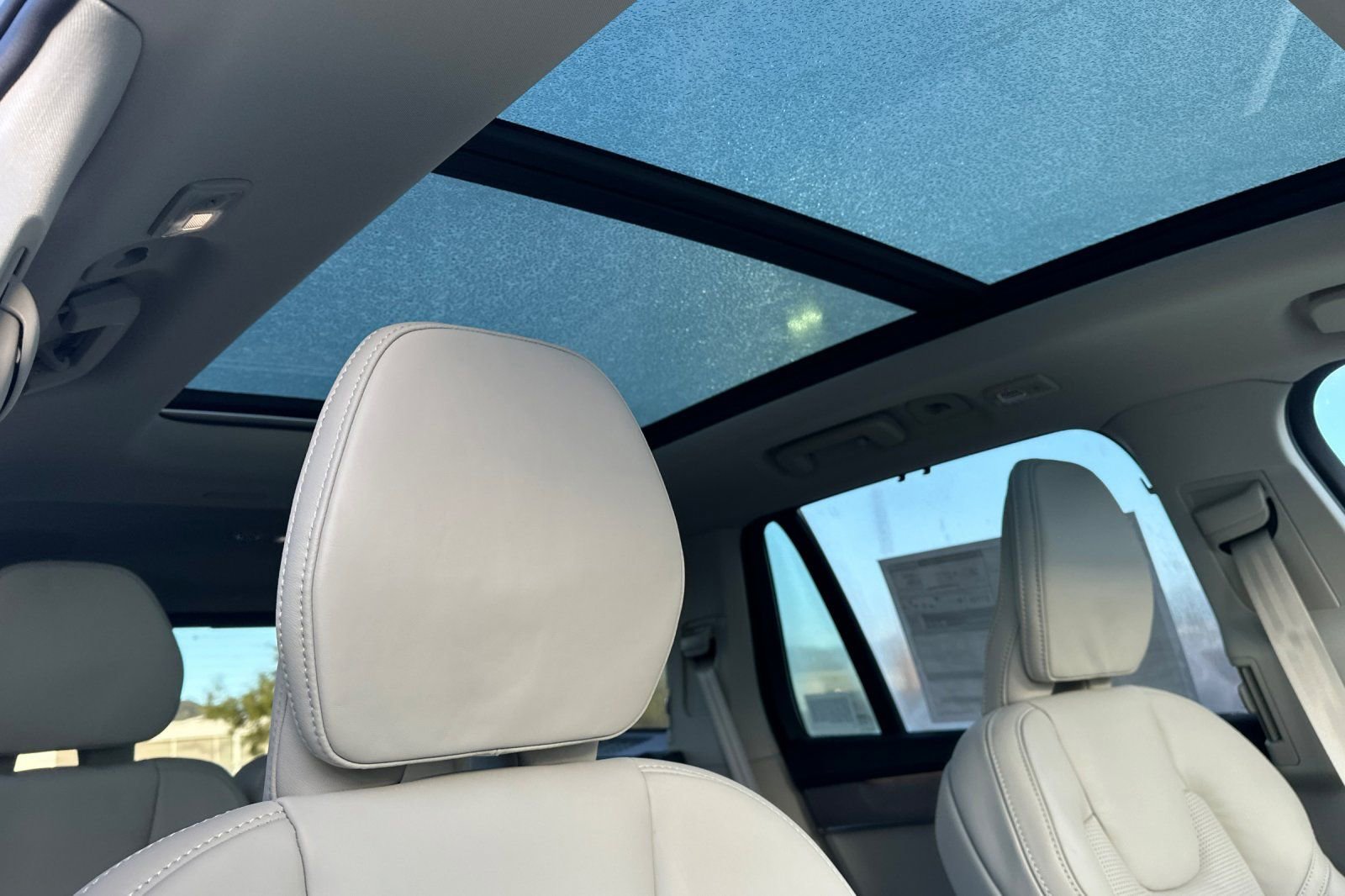 New 2026 Volvo XC90 T8 Ultra w/ Protection Package Premier AWD/4WD image 20