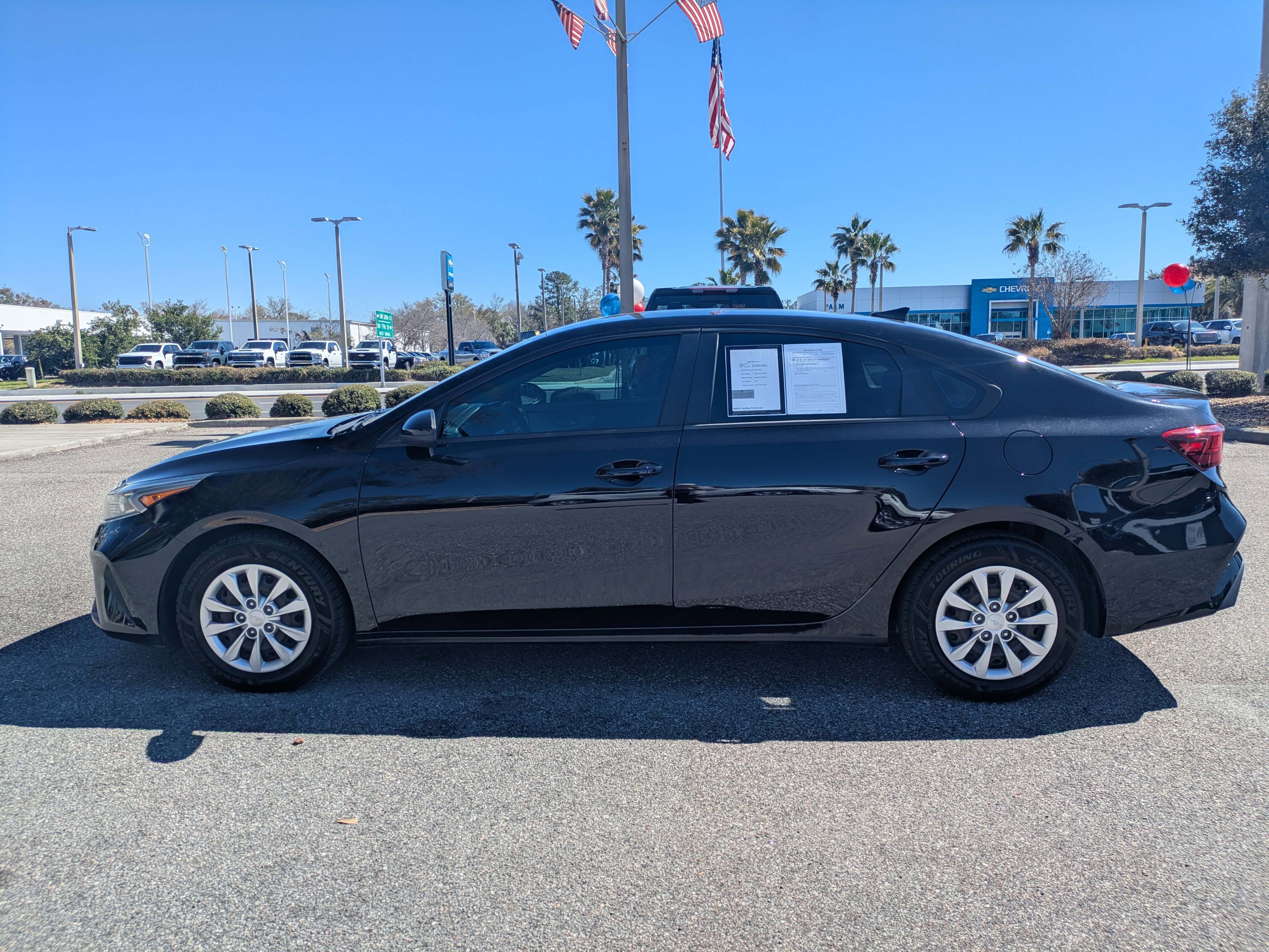 Certified 2022 Kia Forte Sedan image 7