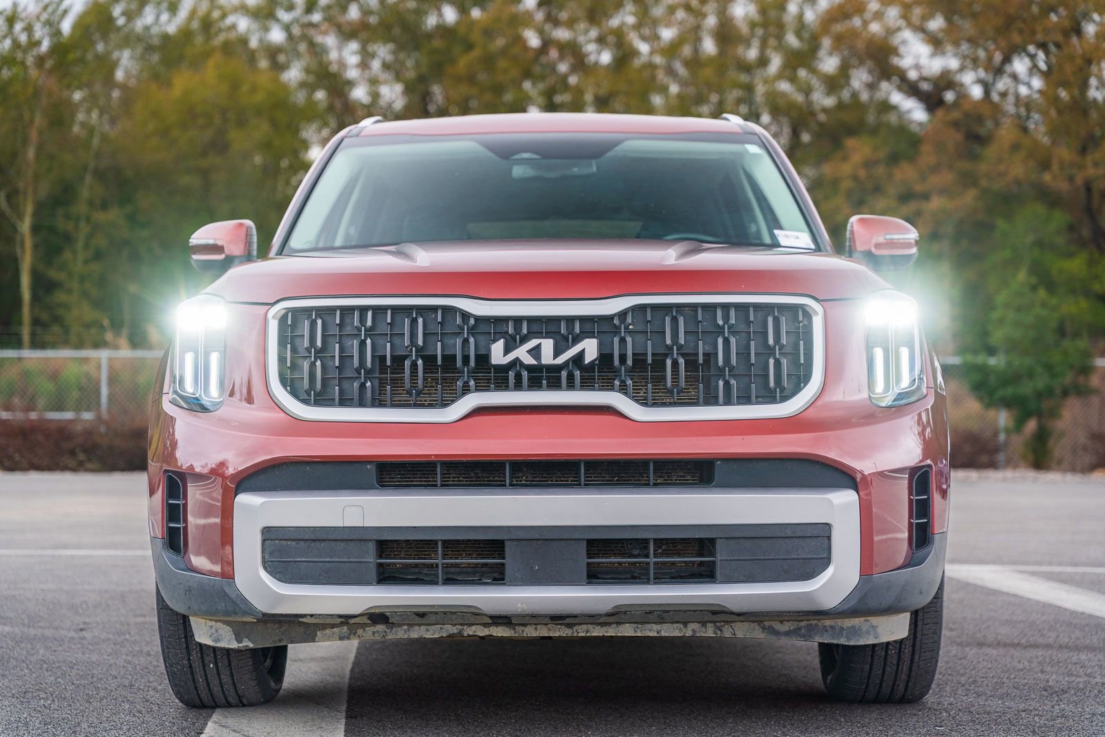 Used 2023 Kia Telluride EX w/ EX Captain's Chair Package video 2