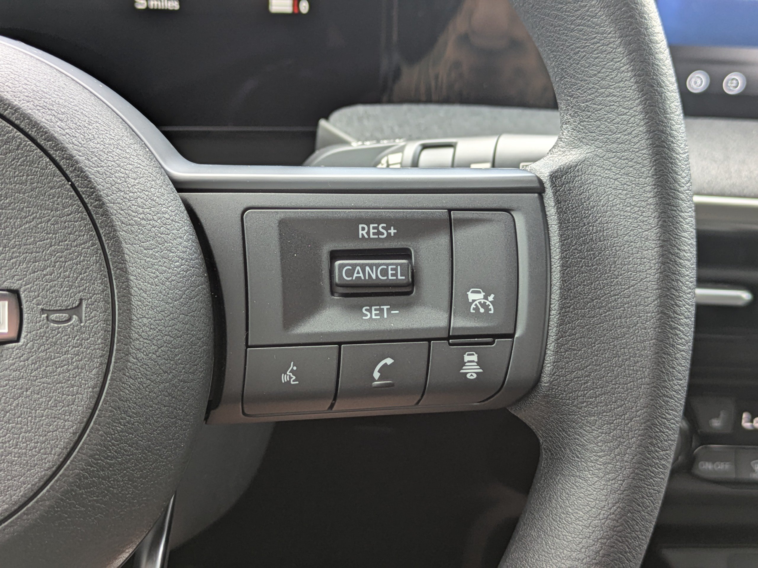 New 2026 Nissan Kicks SV w/ SV Premium Package FWD image 26