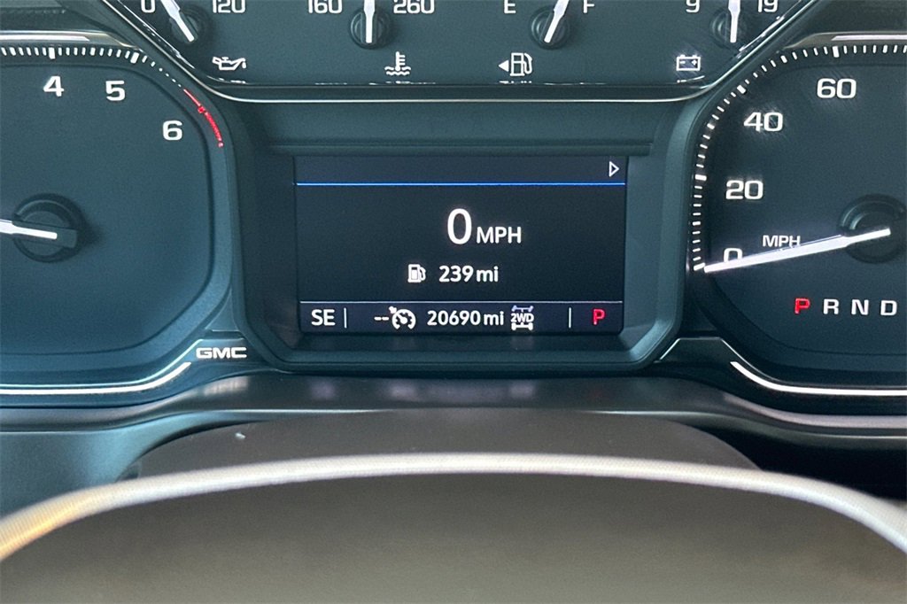 Used 2020 GMC Sierra 1500 SLT w/ X31 Off-Road Package image 26