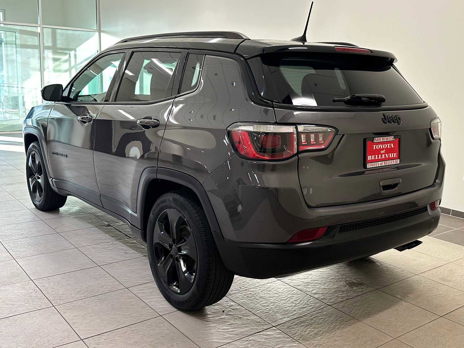 Used 2019 Jeep Compass Altitude image 4