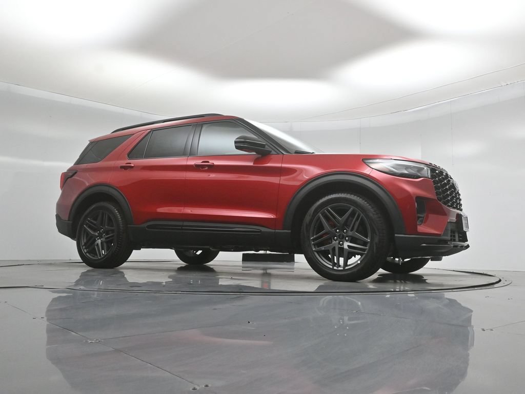 New 2026 Ford Explorer ST w/ Sun And Sound Package AWD/4WD image 3
