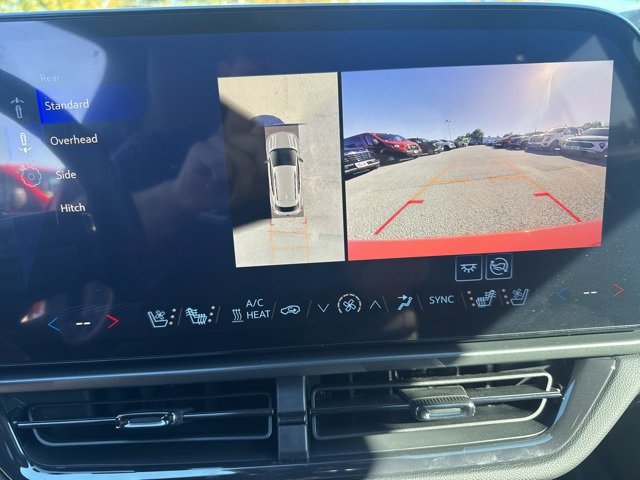 New 2025 Chevrolet Equinox EV RS image 15