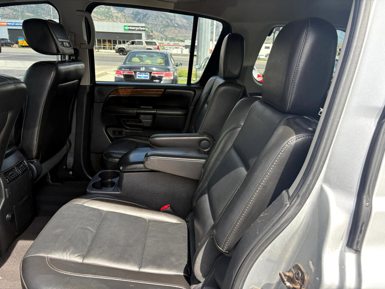 Used 2014 Nissan Armada Platinum w/ 2nd Row Captain Seat Package image 8