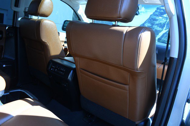 Used 2021 Toyota Sequoia Platinum image 28