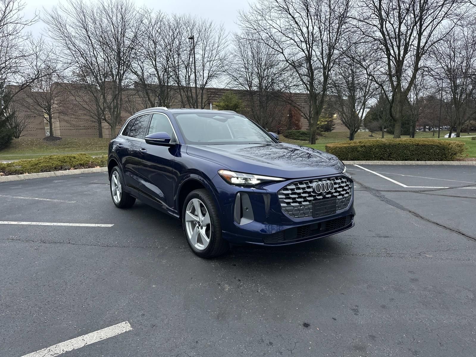 New 2025 Audi Q5 Premium Plus AWD/4WD image 1