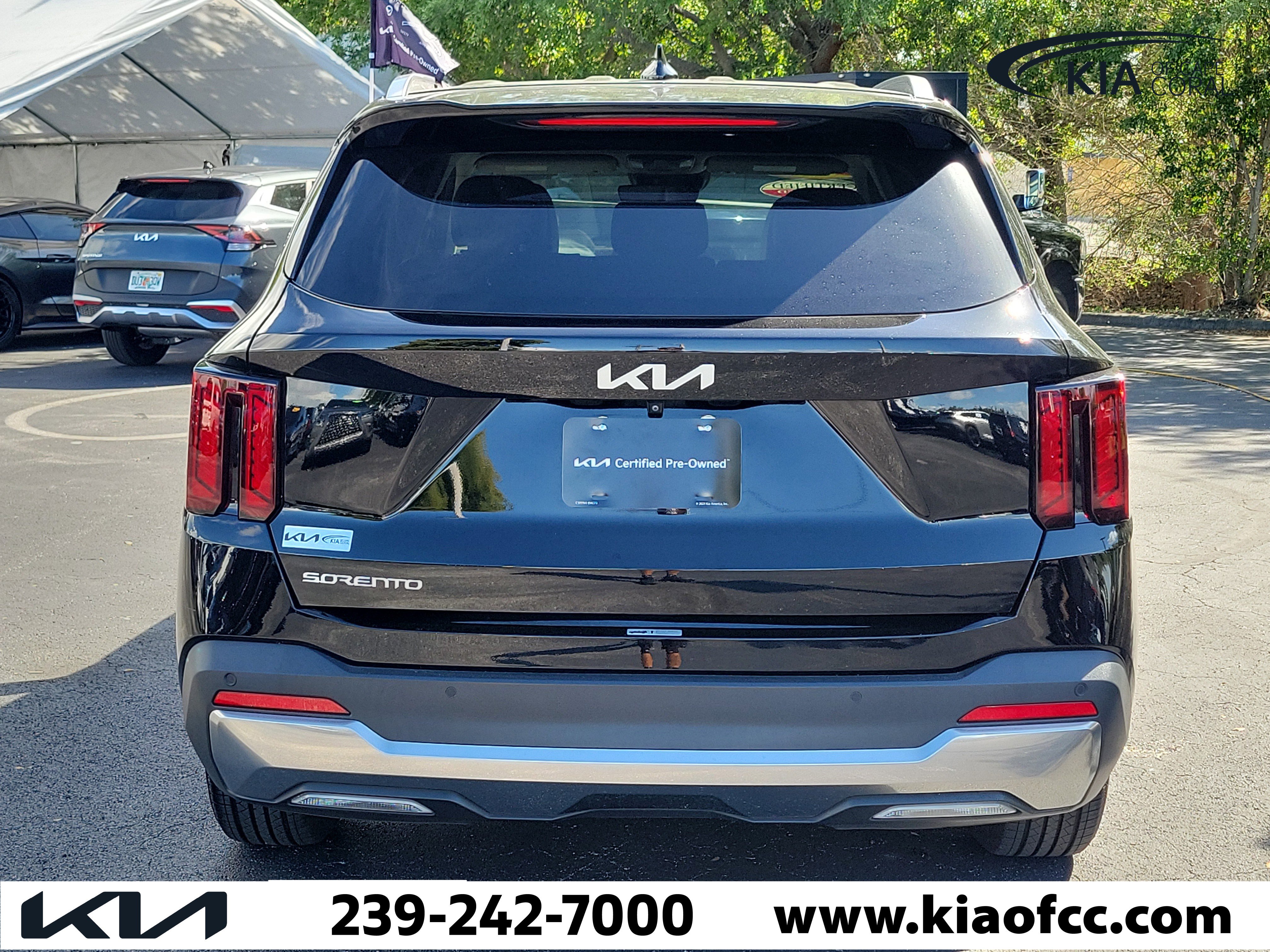 Certified 2024 Kia Sorento S FWD image 5