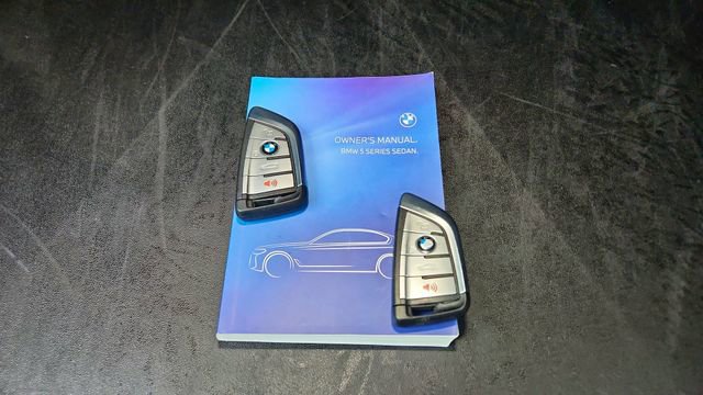 Used 2023 BMW 540i w/ M Sport Package image 59