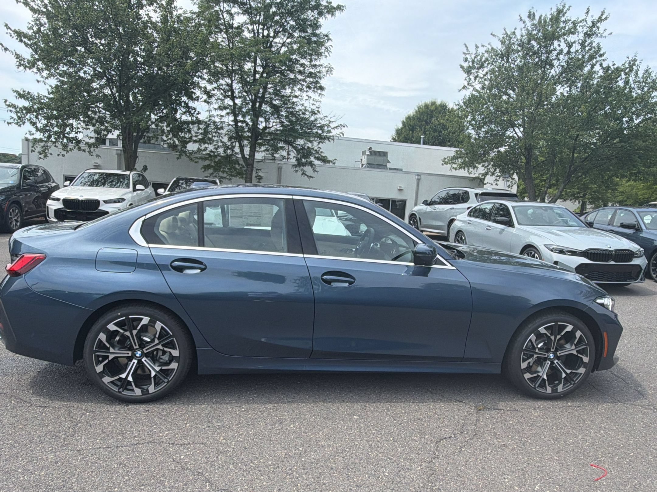 Used 2026 BMW 330i xDrive Sedan w/ Premium Package AWD/4WD image 8
