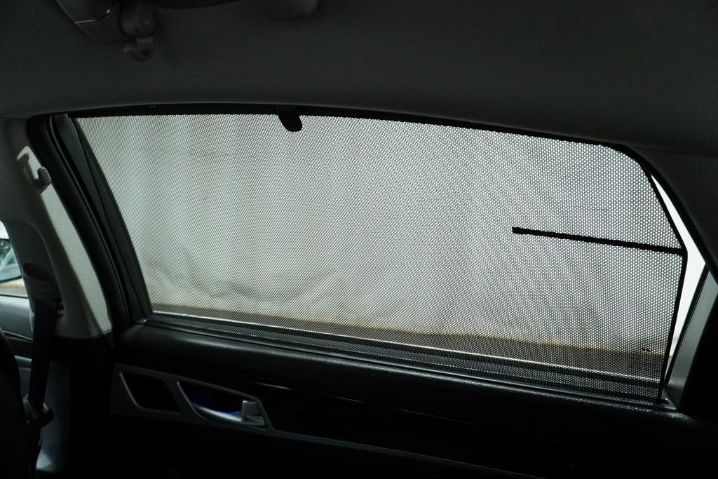 Used 2015 Hyundai Genesis 3.8 w/ Option Group 02 image 21