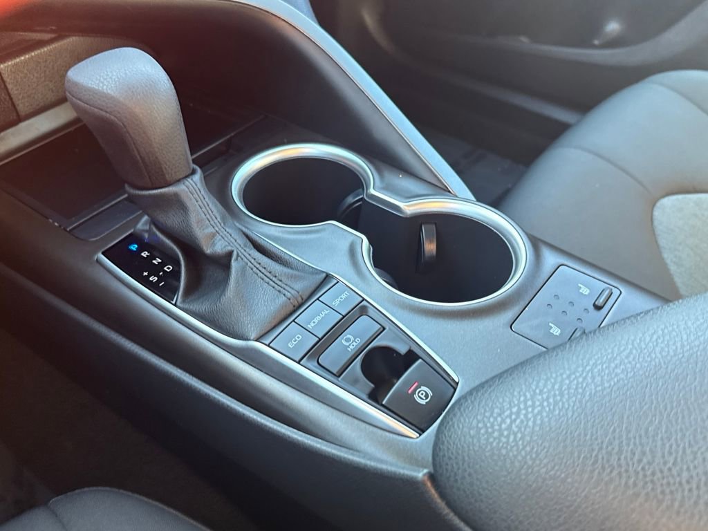 Used 2023 Toyota Camry LE image 26