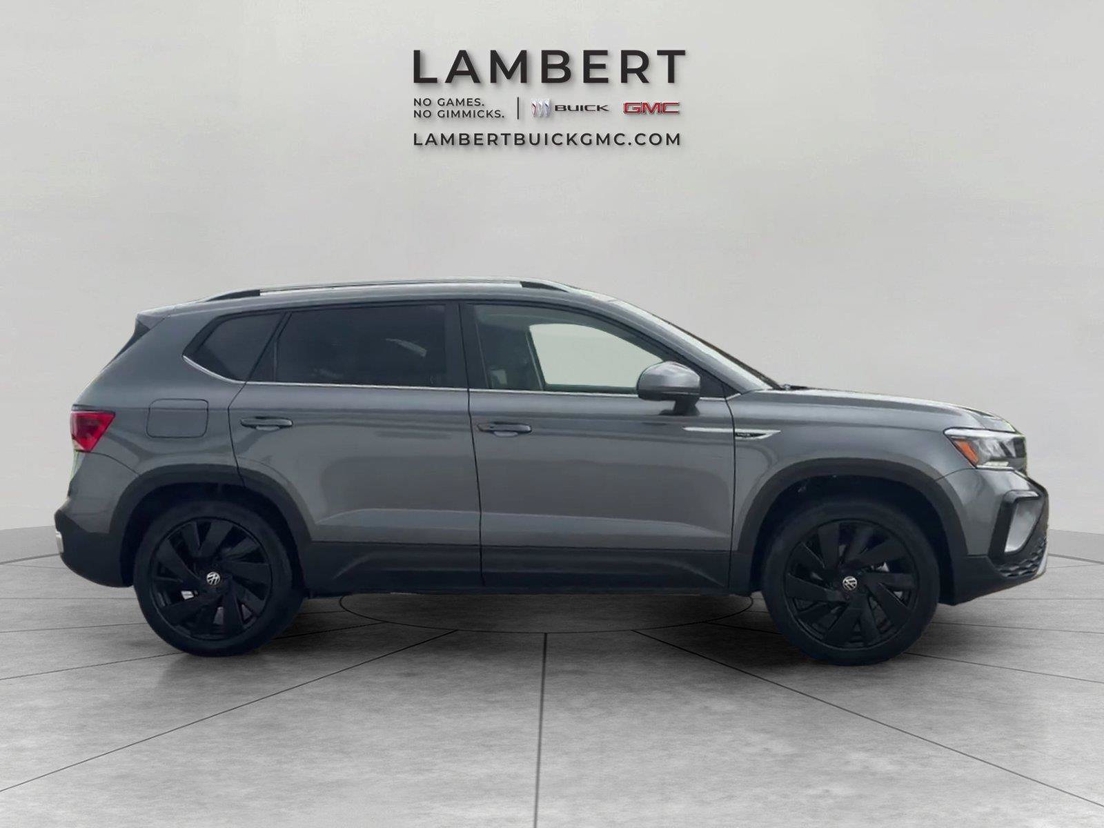Used 2024 Volkswagen Taos SE w/ Black Wheel Plus Package AWD/4WD image 6