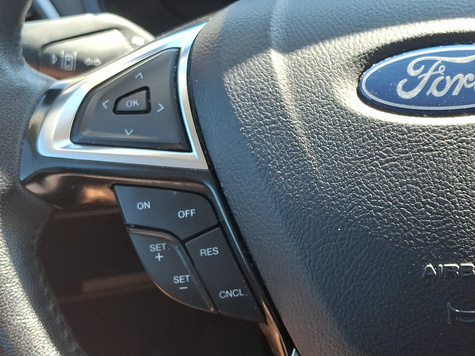 Certified 2024 Ford Edge SEL AWD/4WD image 20