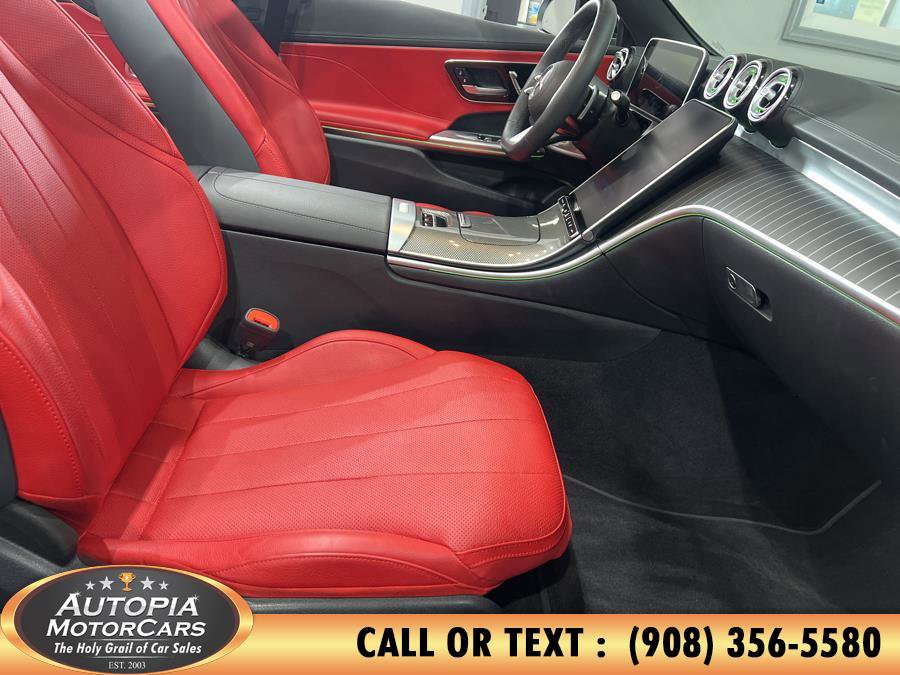 Used 2024 Mercedes-Benz CLE 450 4MATIC Cabriolet image 11