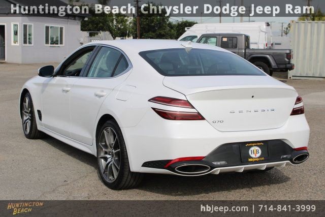 Used 2025 Genesis G70 2.5T image 3