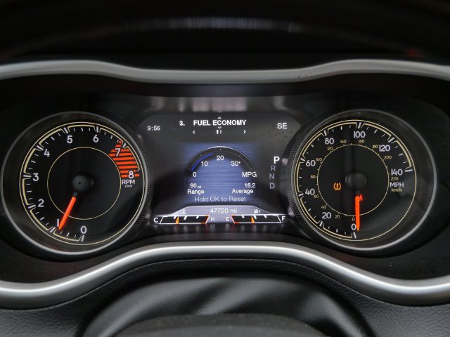 Used 2018 Jeep Cherokee Overland w/ Heavy Duty Protection Group AWD/4WD image 21
