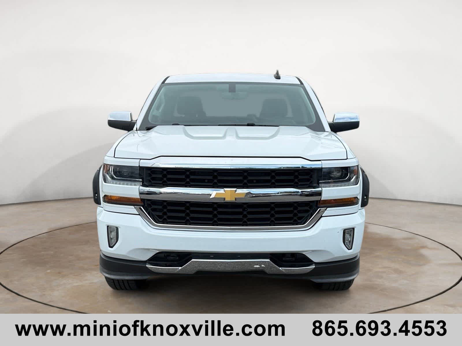 Used 2017 Chevrolet Silverado 1500 LT w/ All Star Edition AWD/4WD image 8