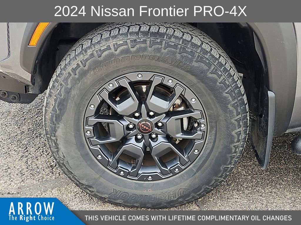 Used 2024 Nissan Frontier PRO-4X w/ Pro Premium Package AWD/4WD image 17