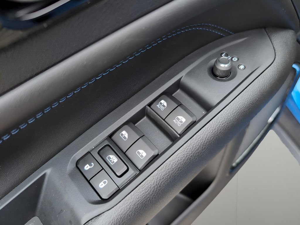 New 2025 Jeep Compass Latitude w/ Sun & Sound Group image 12