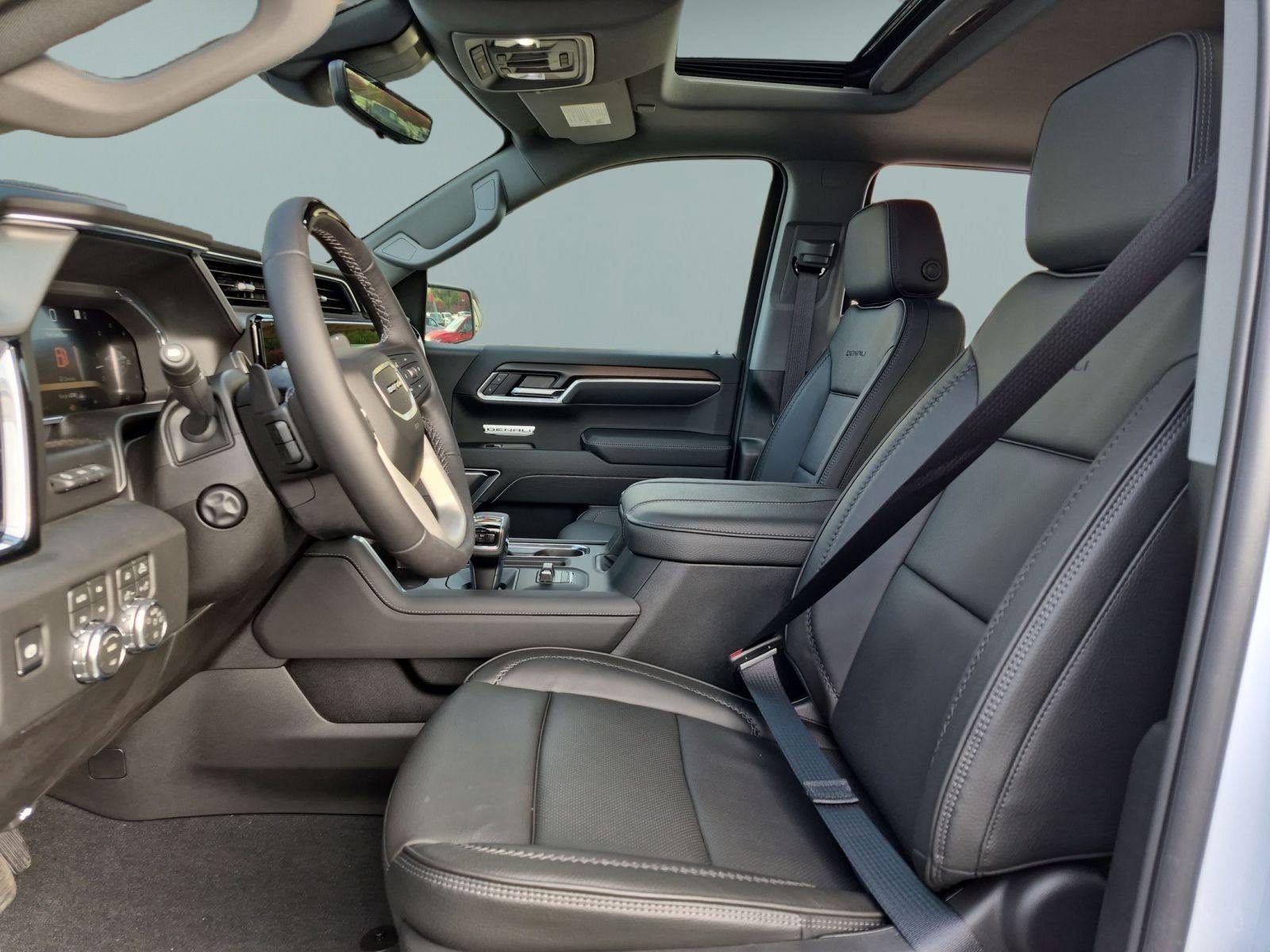 New 2026 GMC Sierra 1500 Denali AWD/4WD image 19