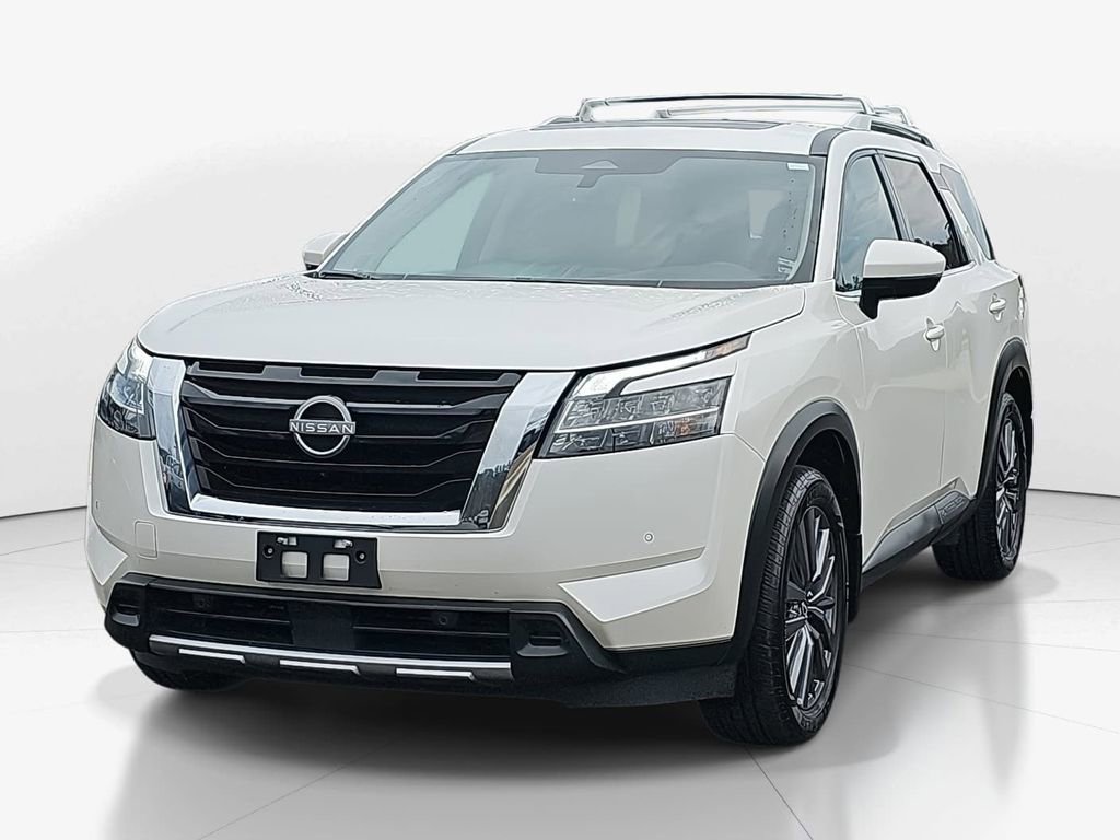 Used 2024 Nissan Pathfinder SL w/ SL Premium Package image 10