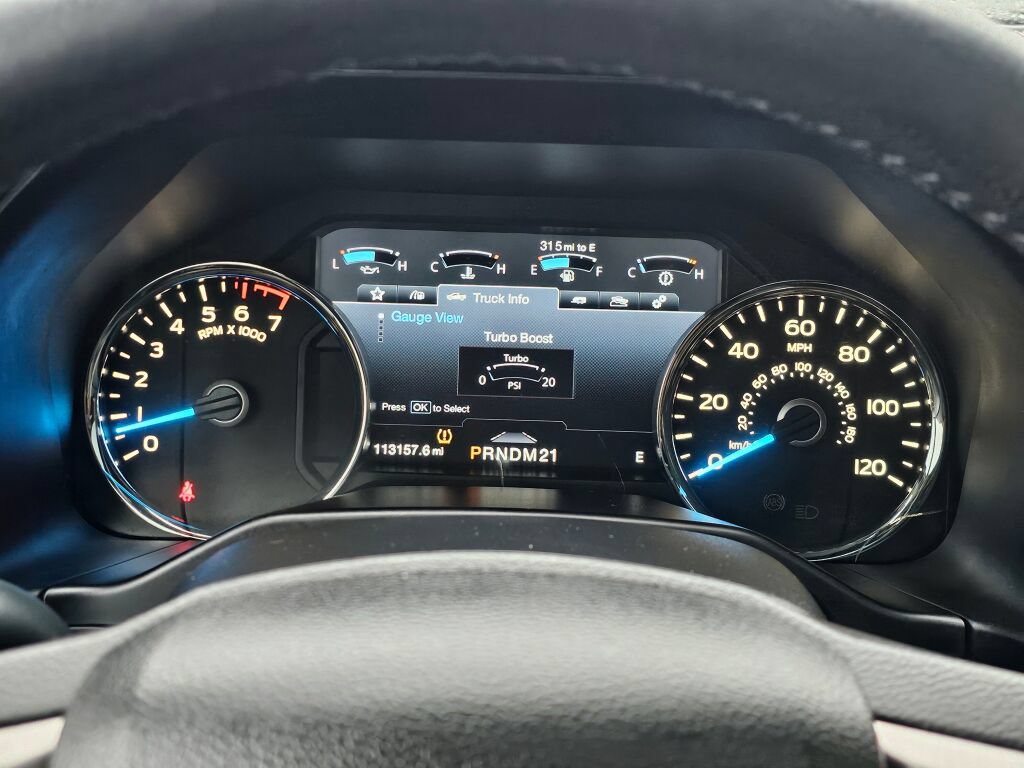Used 2016 Ford F150 Platinum w/ Equipment Group 701A Luxury AWD/4WD image 24