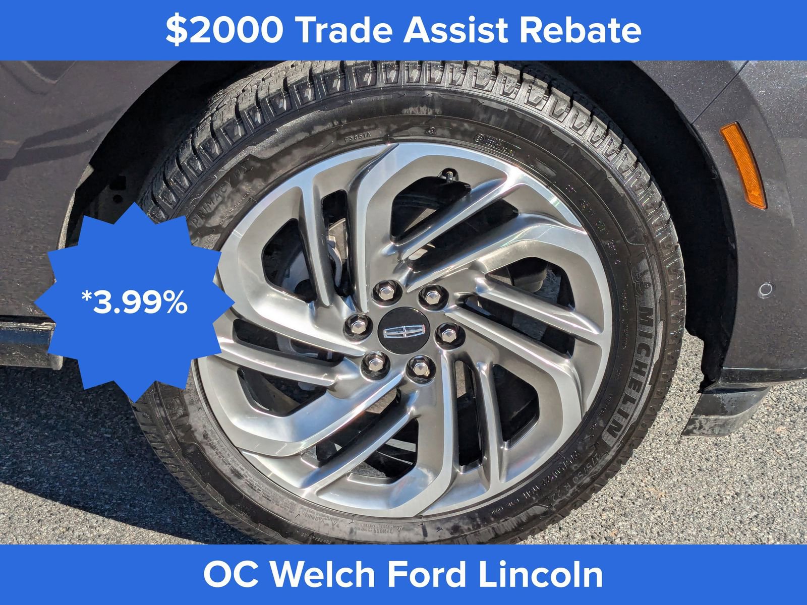 Used 2025 Lincoln Navigator Reserve image 13