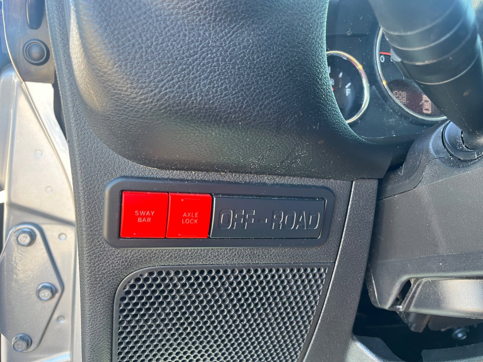 Used 2016 Jeep Wrangler Unlimited Rubicon image 32