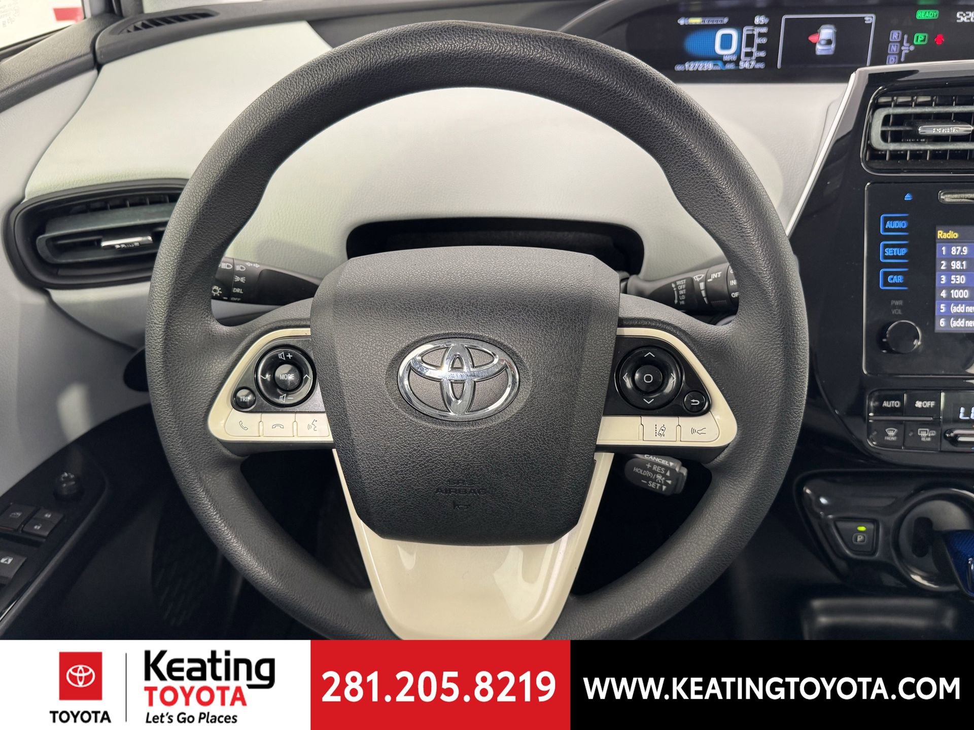 Used 2017 Toyota Prius Two image 28