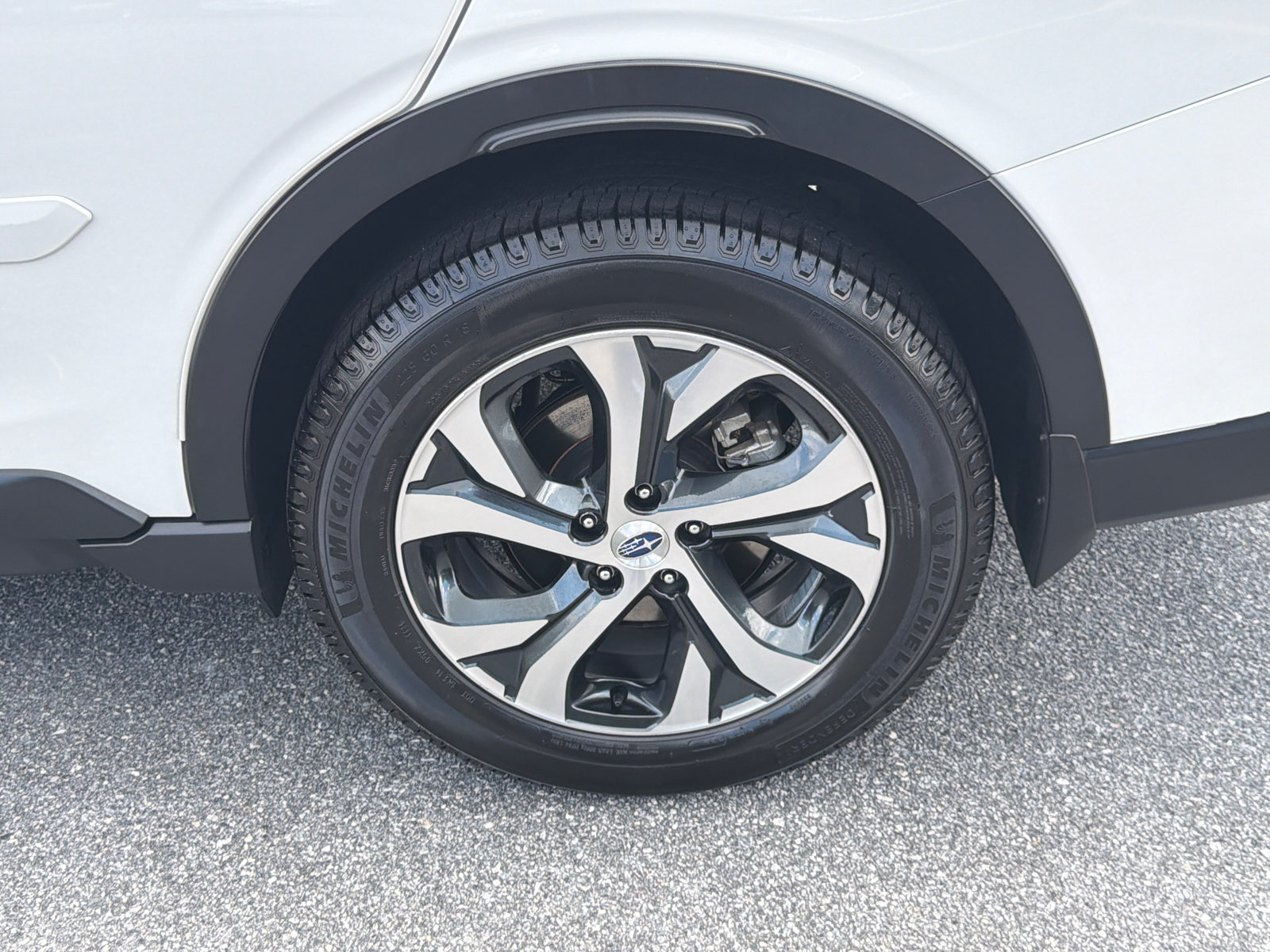 Used 2020 Subaru Outback Touring XT AWD/4WD image 21