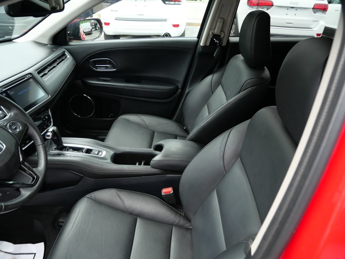 Used 2017 Honda HR-V EX-L image 10