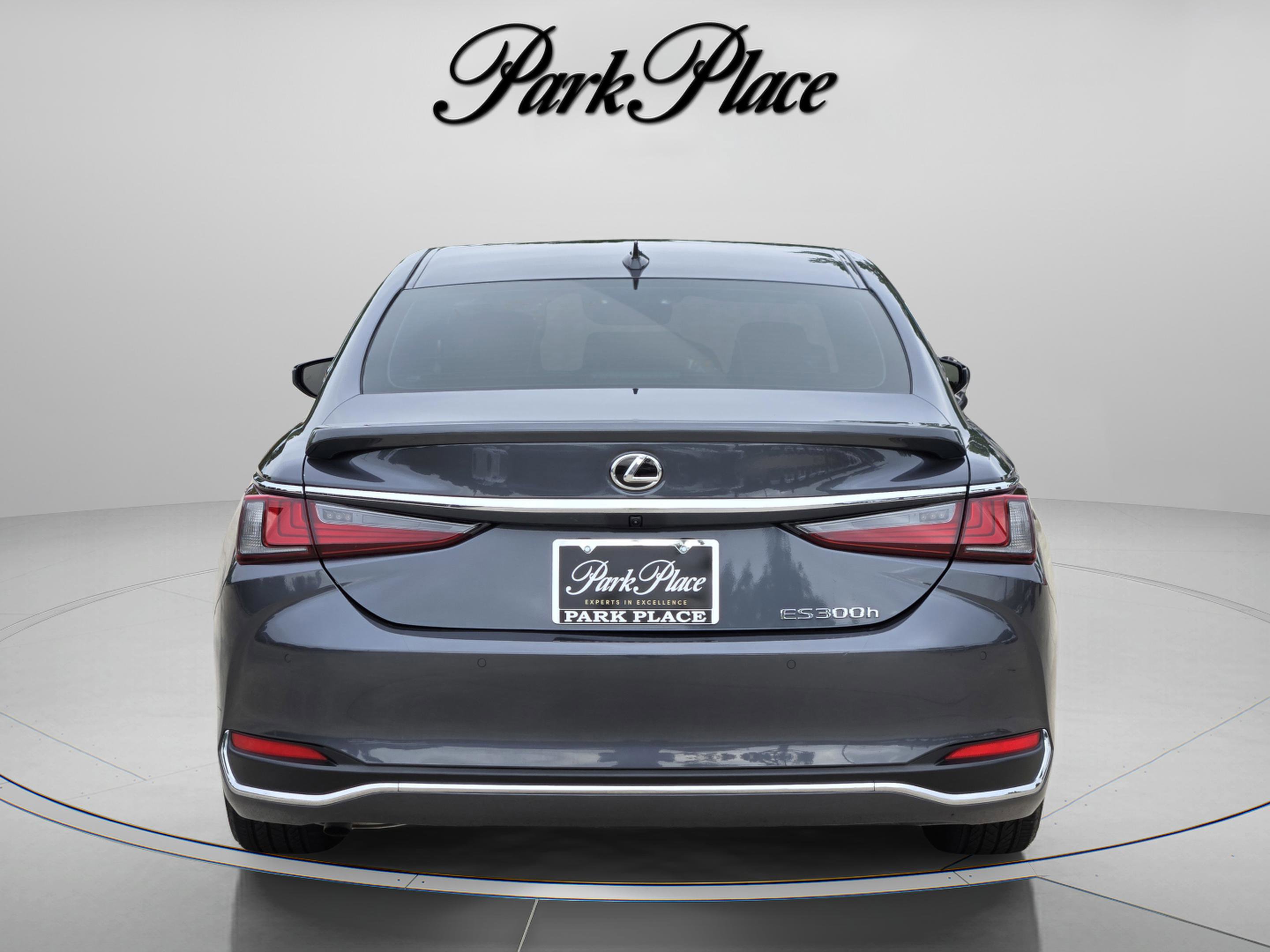 Certified 2025 Lexus ES 300h w/ Premium Package FWD image 4