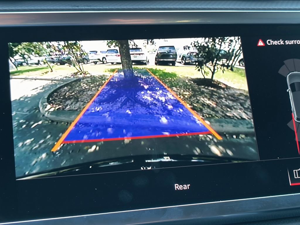 Used 2025 Audi Q3 2.0T Premium w/ Convenience Package image 36