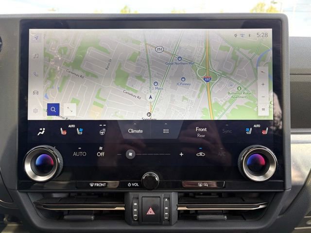 Used 2024 Lexus GX 550 w/ Accessory Package (2T) AWD/4WD image 27