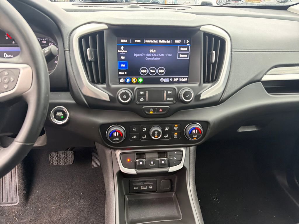 Used 2023 GMC Terrain SLT w/ Elevation Edition image 20