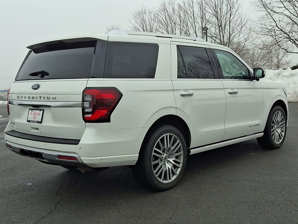 Used 2022 Ford Expedition Platinum image 9