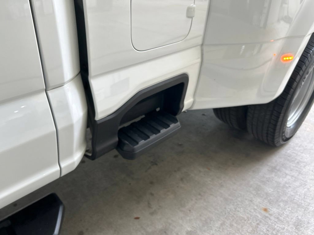 Used 2025 Ford F350 XL w/ XL Chrome Package AWD/4WD image 16