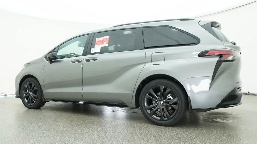 New 2026 Toyota Sienna XSE FWD image 23