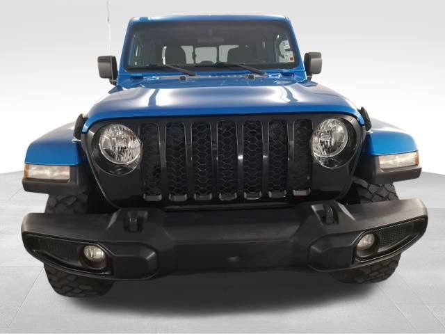 Used 2022 Jeep Gladiator Sport AWD/4WD image 2