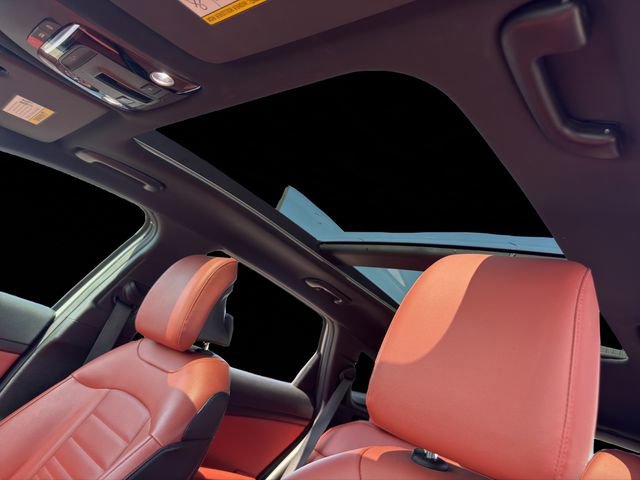 Used 2023 Kia Sportage SX image 24