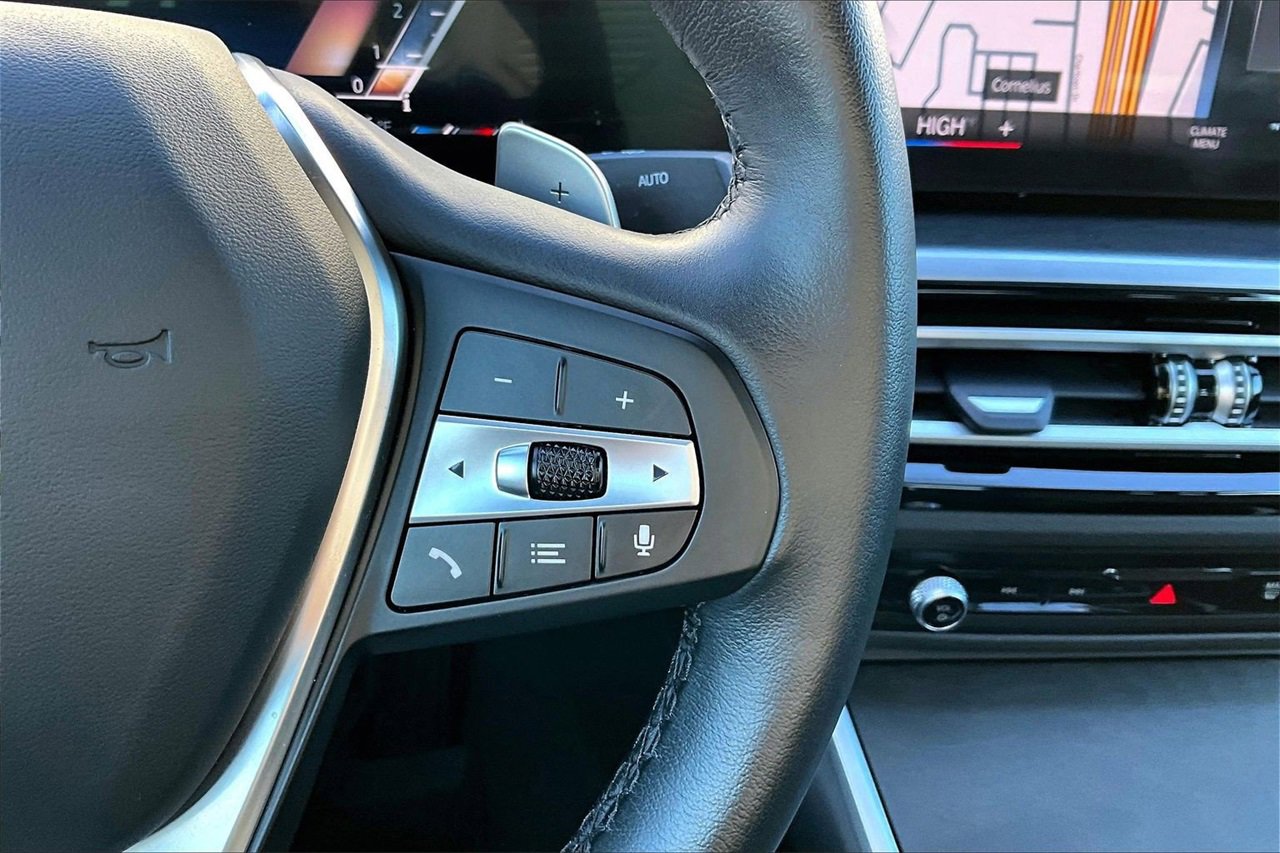 Used 2024 BMW 330i xDrive Sedan w/ Convenience Package image 30